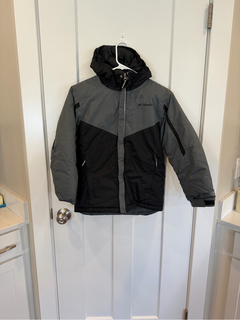 Columbia Boys' Black & Gray Insulated Winter Jacket